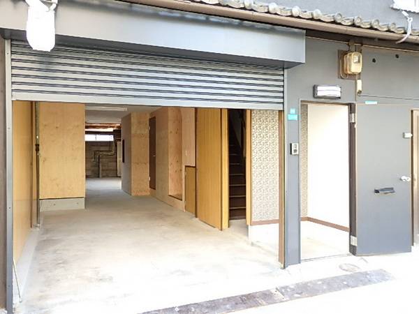 長屋再生ガレージハウスの賃貸情報 平野駅 スマイティ 建物番号